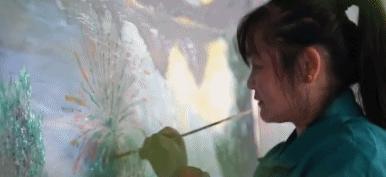 保洁阿姨画3d效果黑板报,保洁阿姨画黑板报视频