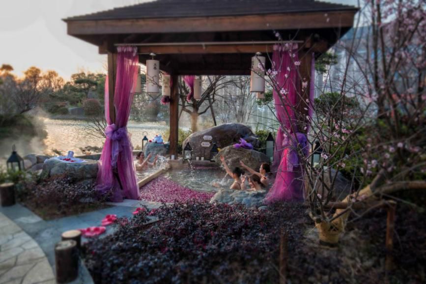 园林式温泉,恒大温泉泡温泉价格