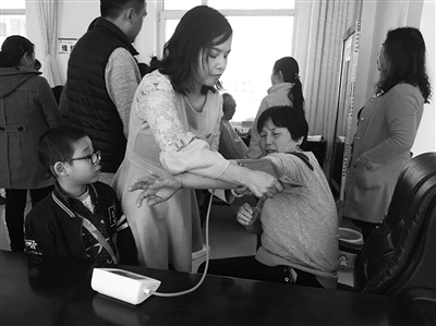 大柴旦：“357”*党**建模式下的“社区家”