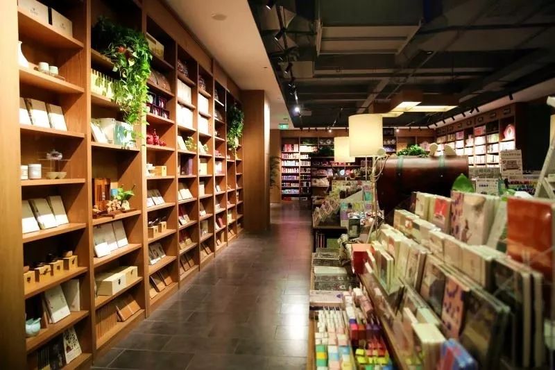 郑州值得一去的8家书店,郑州有逼格的书店