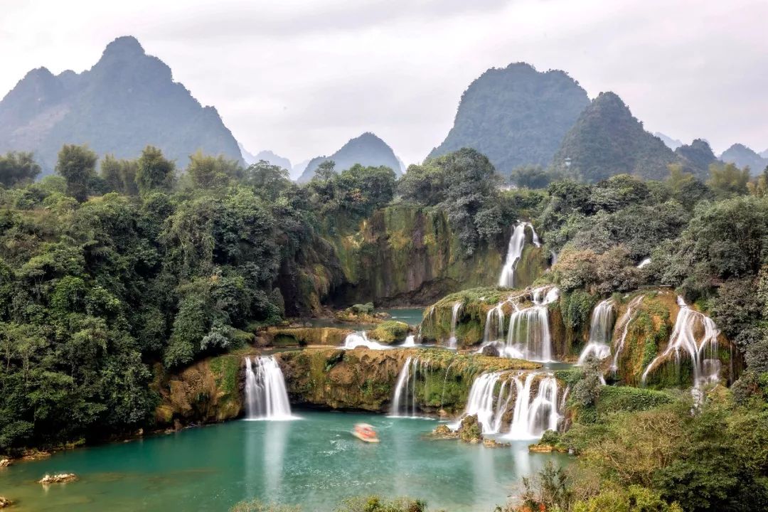 头条｜千里边关入画来——记者眼中的防城港和崇左