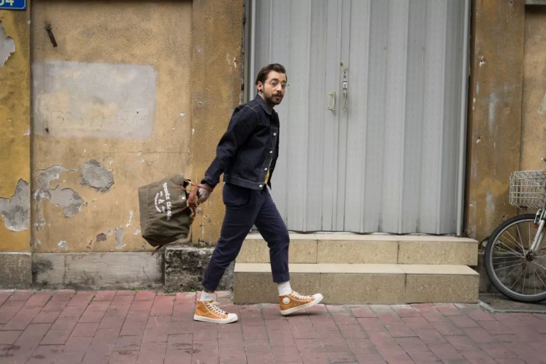 不穿aj穿莆田,穿匡威打篮球