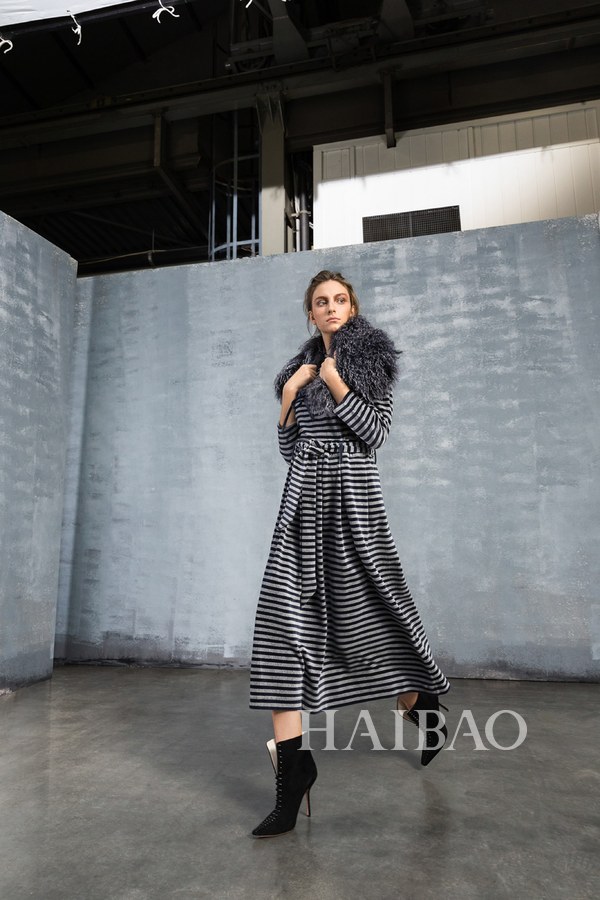 乔治阿玛尼2022秋冬高定,乔治阿玛尼2019秋冬时装秀女装