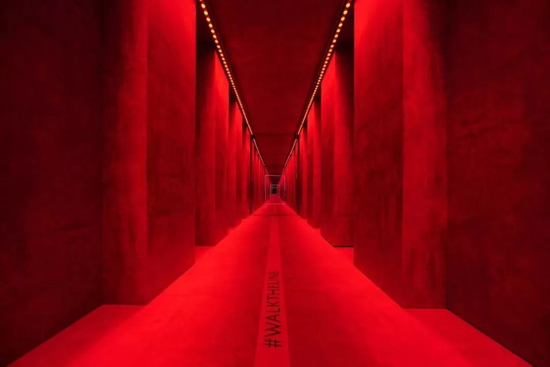 YSL在上海开了家快闪酒店,我们去试了她家新口红!