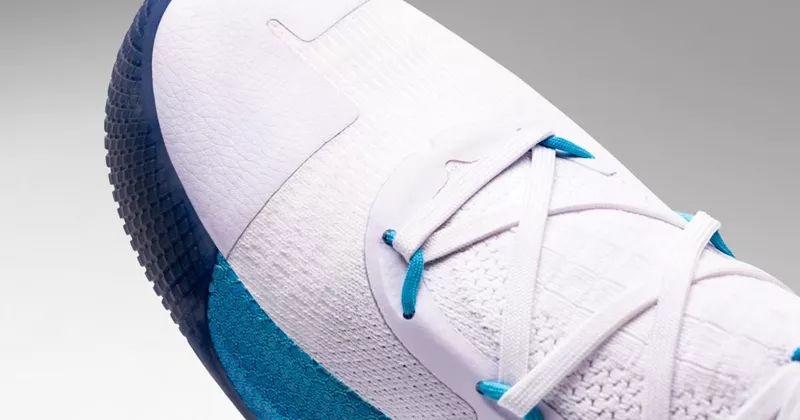 库里战靴羊年限量版,库里新战靴curry2.5