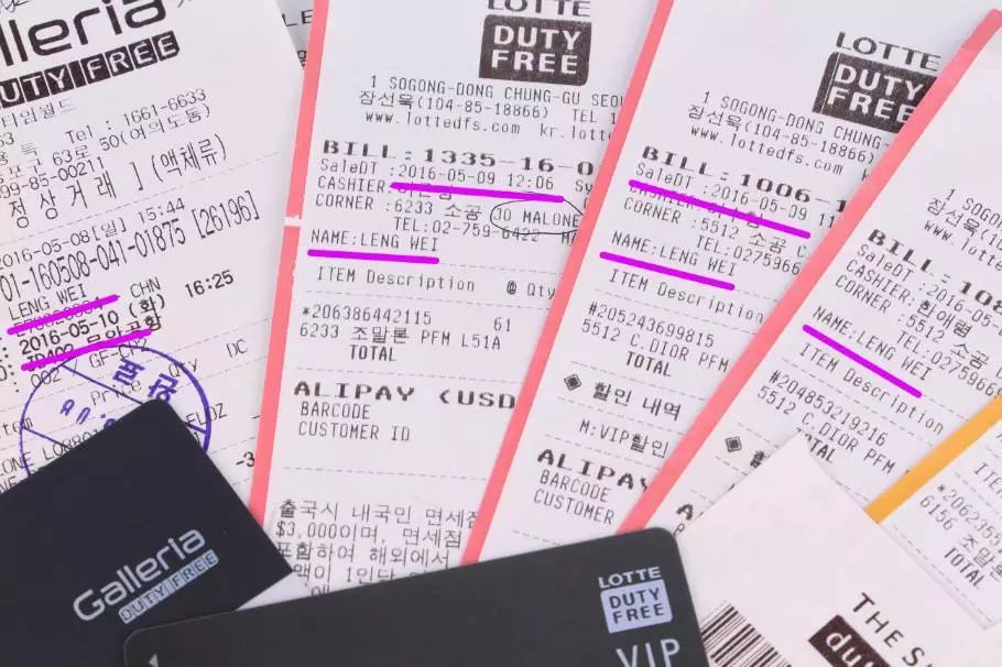 “暖心圣诞,有颜献礼”丨雅诗兰黛圣诞礼盒、Dior香水套装、DHC唇膏免费送!一场美妆风暴正在来袭!