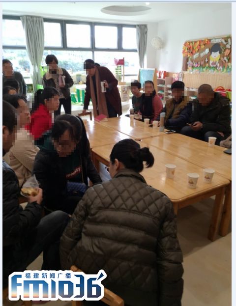 福建省幼儿园虐童事件,网上爆出了幼儿教师虐童事件