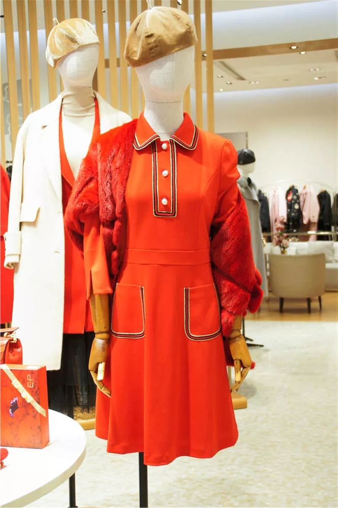 红红火火恍恍惚惚对什么,红色辟邪的寓意