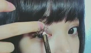 Party季｜嗨翻全场，麋鹿无辜大眼妆现在学还来得及！