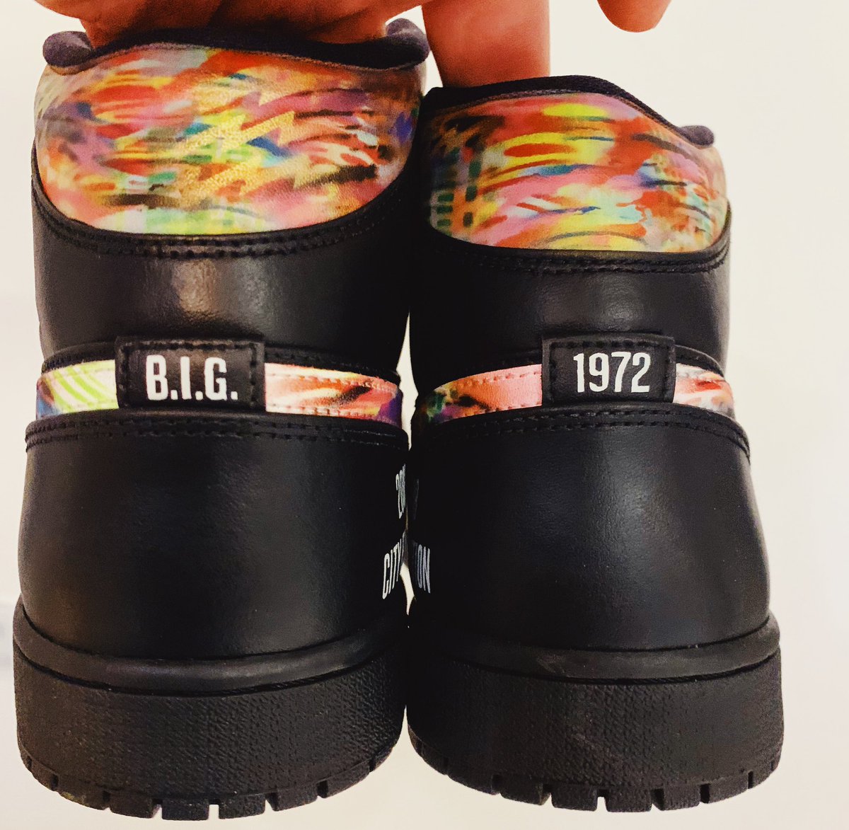 盘点那些我们买不起的球鞋,这些年有钱了也不好买的球鞋