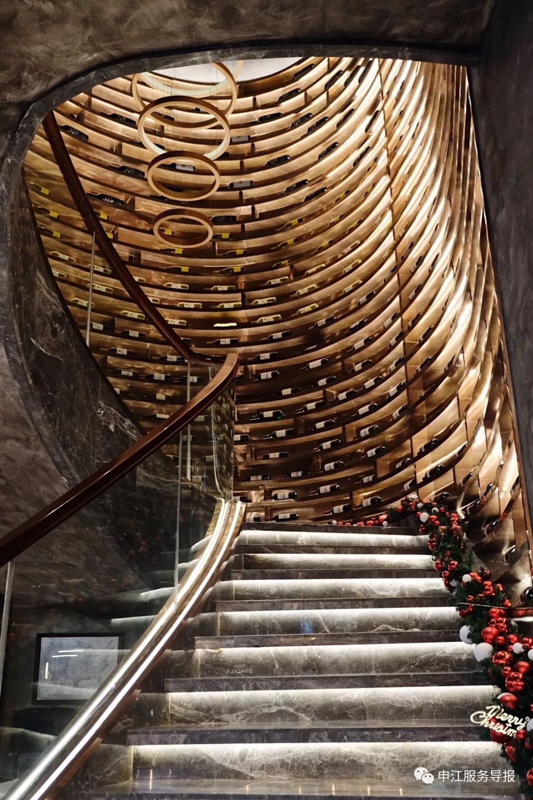 “奶”大了无数上海小囡的光明开西餐厅了!竟然不卖牛奶?