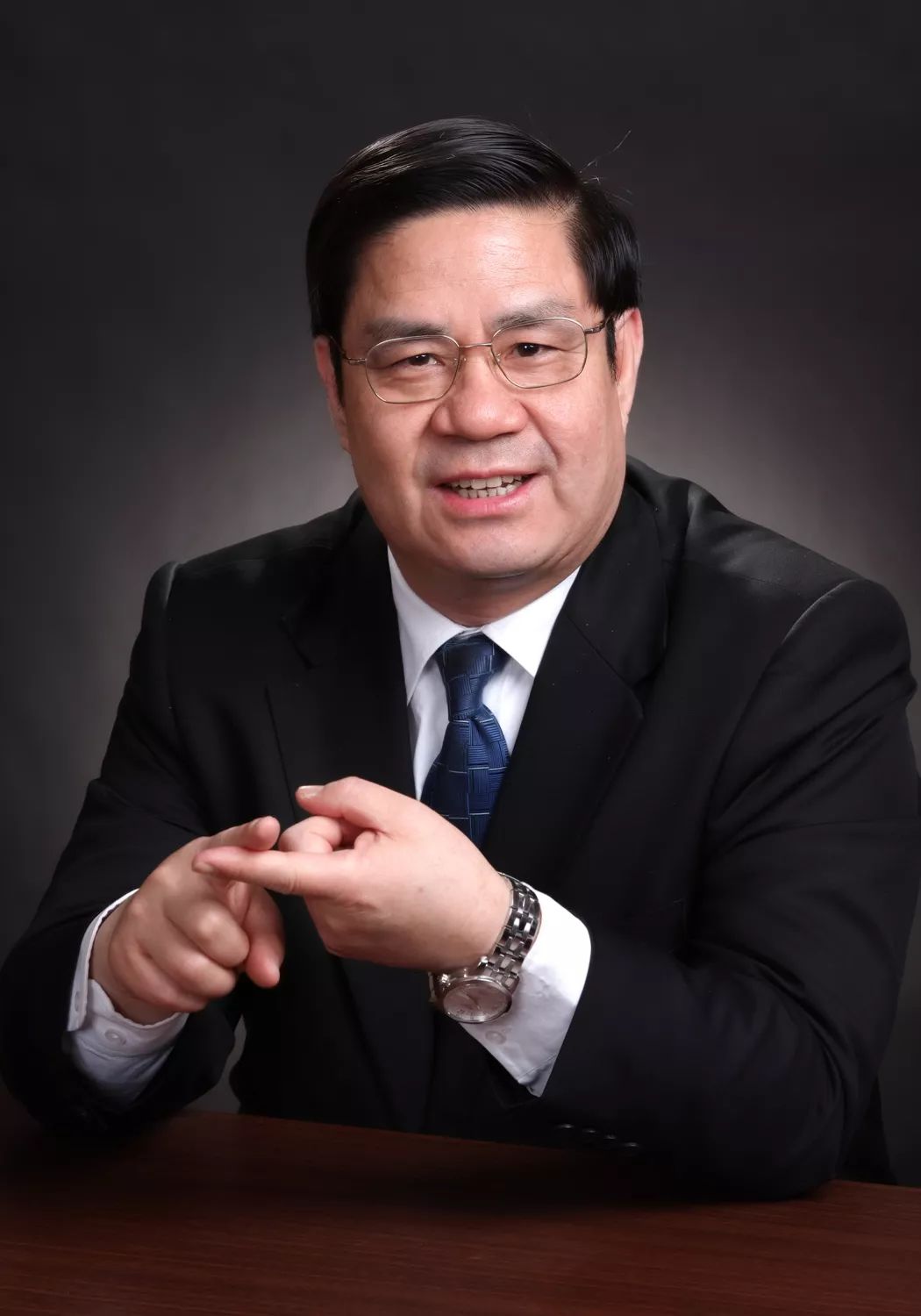 崴脚韧带撕裂需要多长时间恢复,崴脚了怎么护理饮食