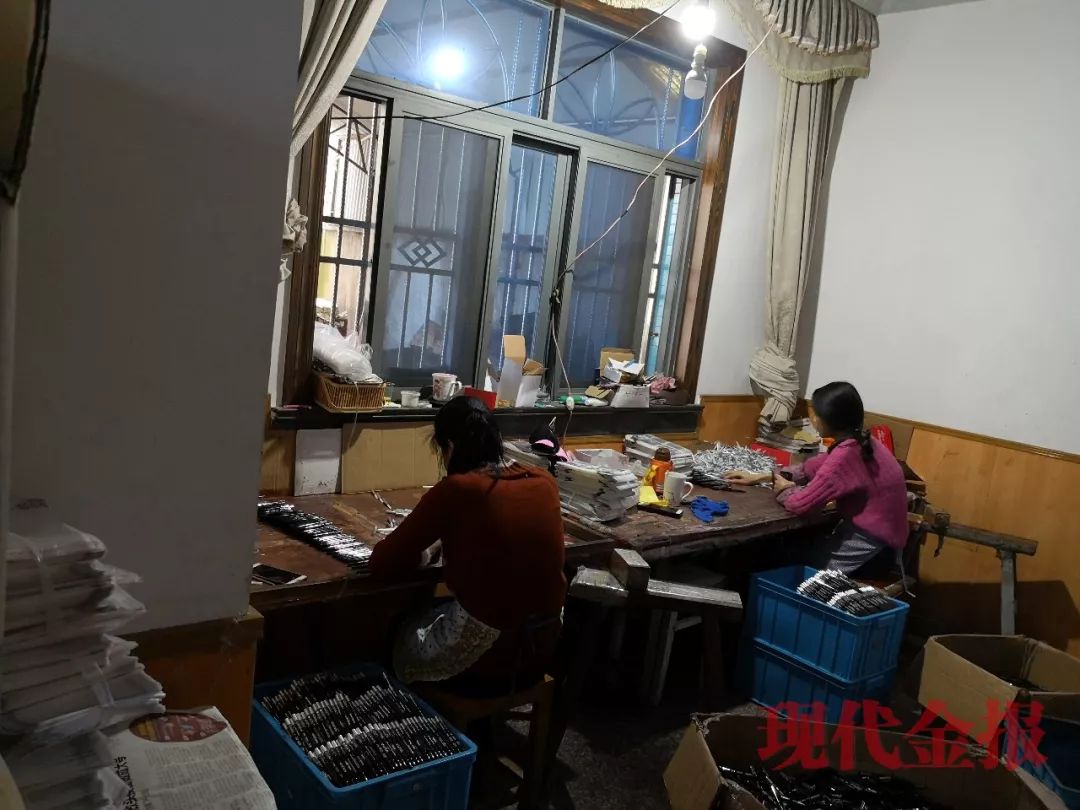 成本不超1元生产过程,成本不超1元生产过程触目惊心