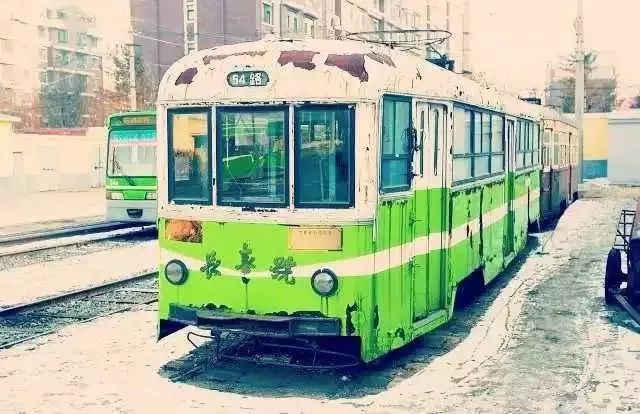 长春老照片1983年的长春街景,长春市珍贵老视频