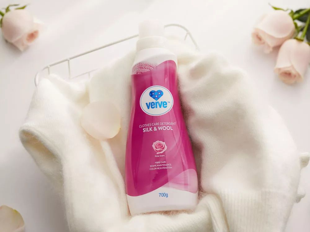 用洗衣液洗衣服最干净的方法,去除衣服毛絮的洗衣液