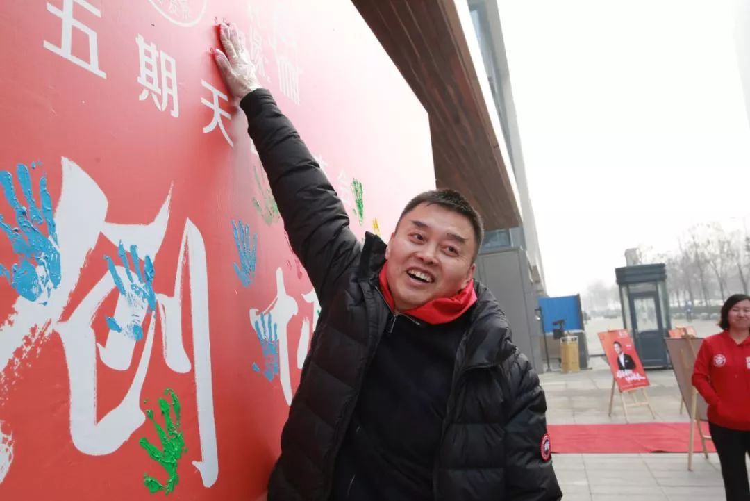 携手共赢最后结局,携手共进合作共赢开头结尾