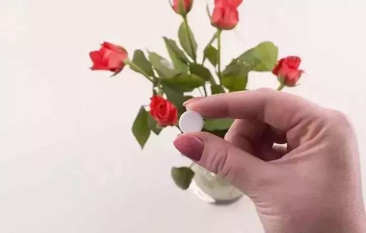 洗发水瓶不要扔，剪两刀放进洗碗池，解决千家万户的*麻大**烦！