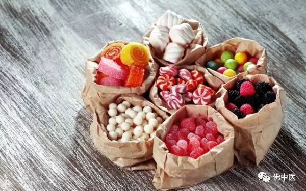 孩子喂养的方法和注意事项,宝宝喂养的误区有哪些