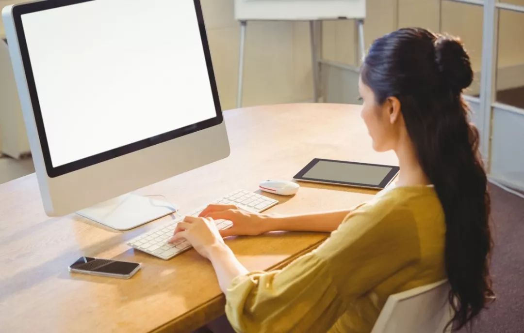 得了脊柱侧弯？你应该这样解决