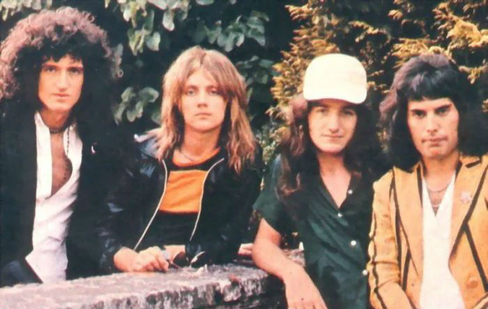 波西米亚狂想曲的来由,波西米亚狂想曲的诞生背景