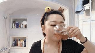 “旺夫体质”发威成吸粉大户，天生好面相到底有多强