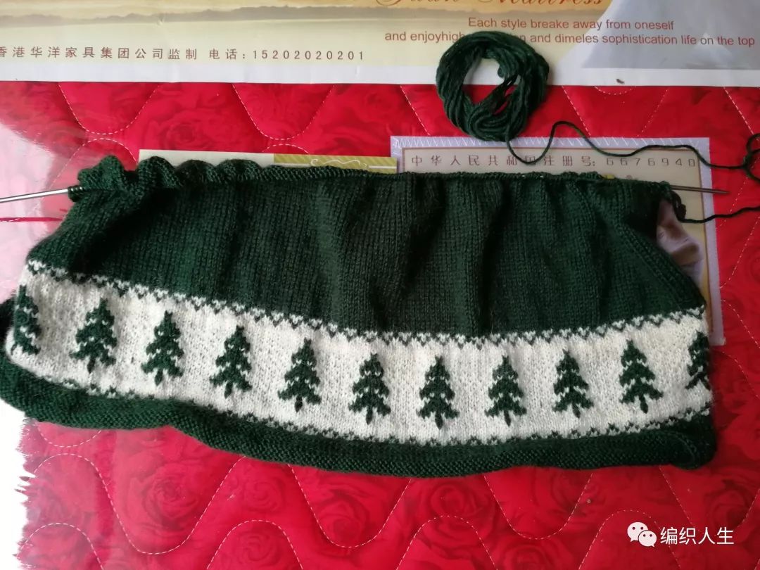 树海：教你织男童棒针V领提花开衫马甲（附图解）