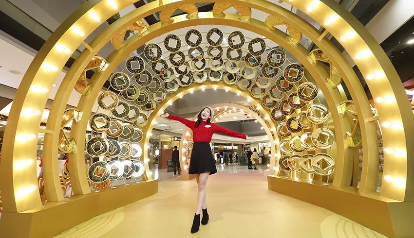 东荟城名店仓品牌,香港东荟城购物推荐