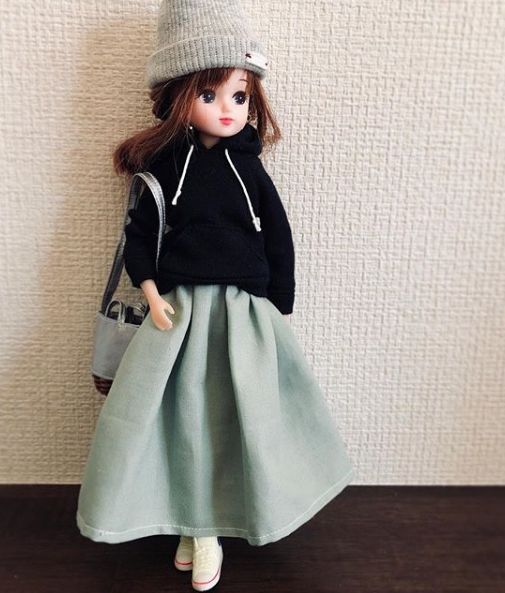 火爆ins的美妆娃娃穿搭日常，承认吧，你的衣服还没一个玩偶多！