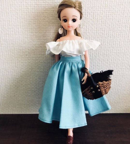 火爆ins的美妆娃娃穿搭日常，承认吧，你的衣服还没一个玩偶多！