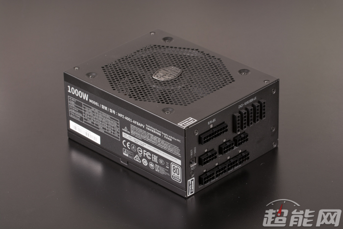 酷冷至尊电源v550,酷冷至尊v650wsfx电源