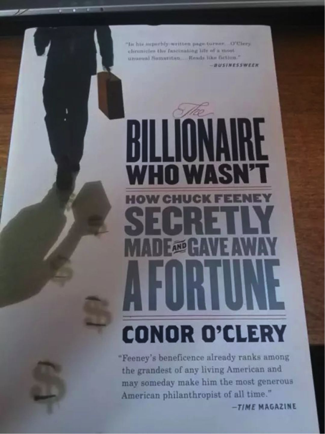 戴2000多万手表的人住的房子,戴一千万手表住一亿豪宅