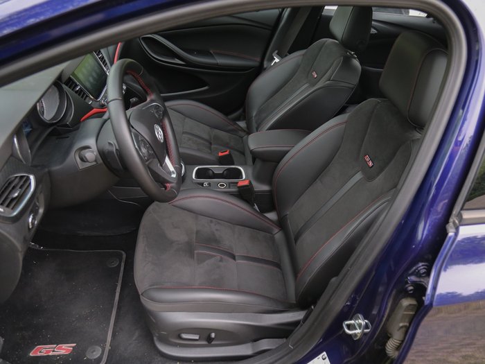 别克两厢车威朗gs落地价,别克威朗两厢车gs