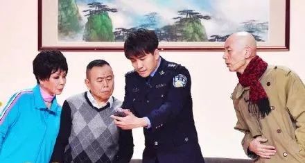 葛大爷破防唱戏,葛大爷春晚小品