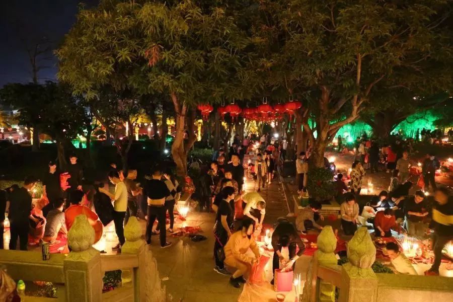 震撼南京灯光秀,玄武山最新景点