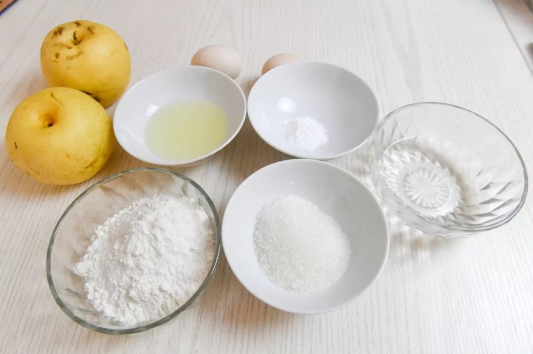 做个简单的蛋糕祝女儿生日快乐,人日蛋糕