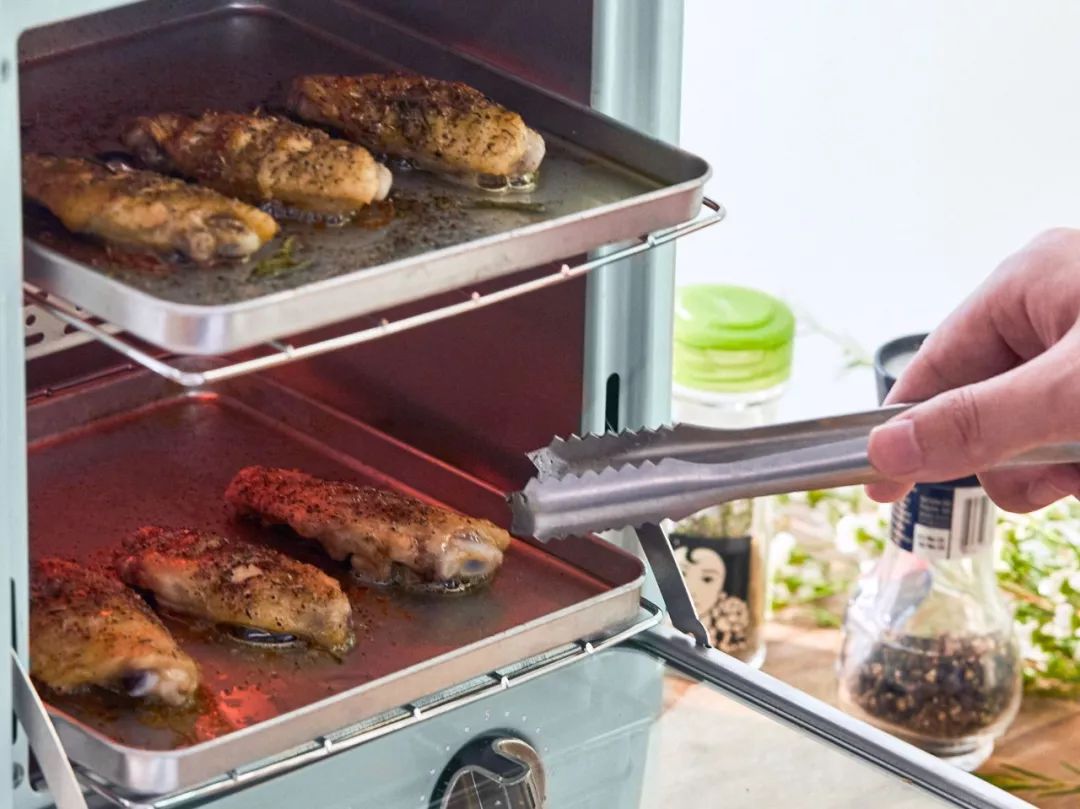 一条精选|日本热卖10万台、代购加价1倍，什么烤箱这么厉害？