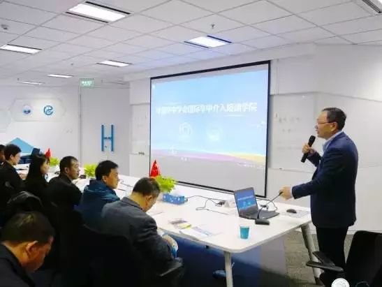 颈动脉支架介入,颈动脉支架植入术术前准备