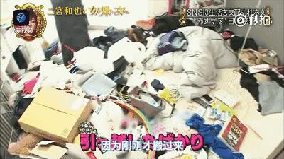 “那个总在朋友圈炫富的女孩，昨晚自杀了”