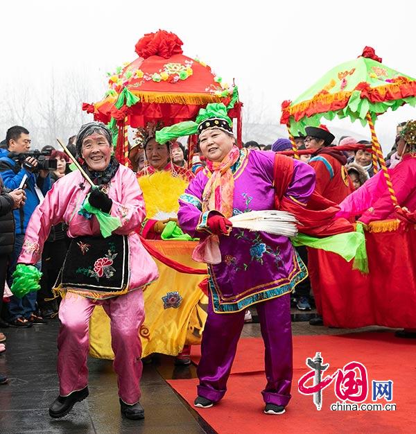 正月十五闹元宵文化,元宵节逛庙会的民俗文化