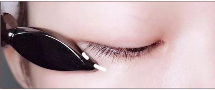 韩国品牌眼霜补水保湿,推荐一款韩国好用的眼霜