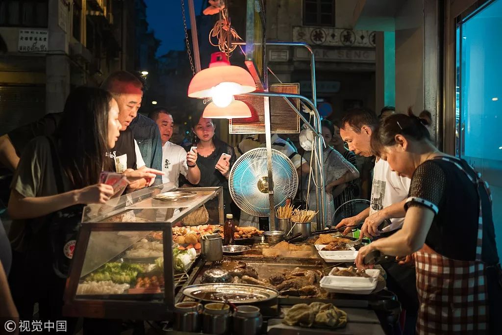 为了楼下那碗面，我能天天早起两个小时｜那些勾魂的家乡小吃