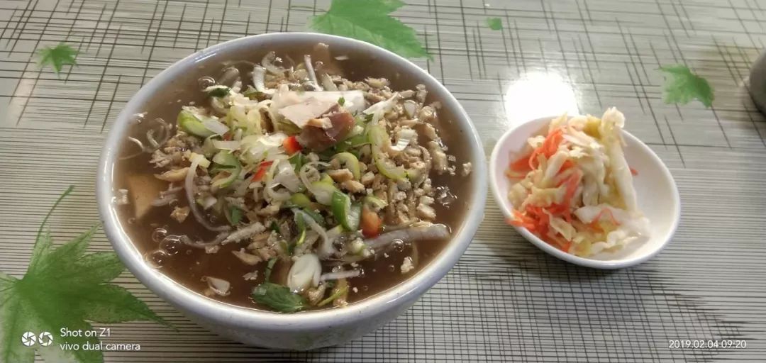 为了楼下那碗面，我能天天早起两个小时｜那些勾魂的家乡小吃