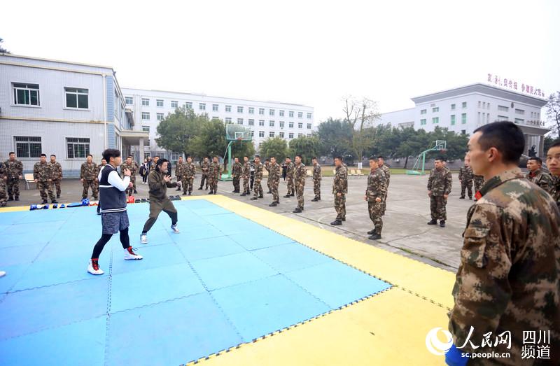 25日体育热点回顾:广州恒大颁队史最严队规:九必须、九不准、九开除!