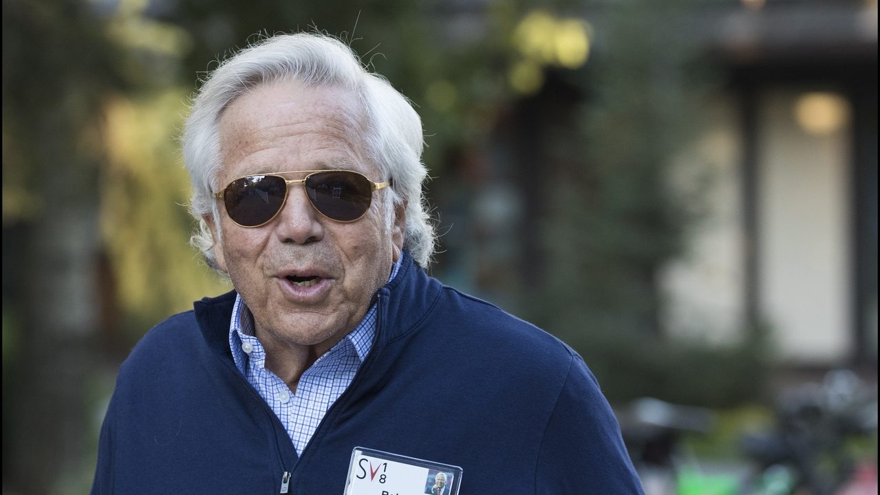 爱国者老板克拉夫特嫖娼事件文书公布