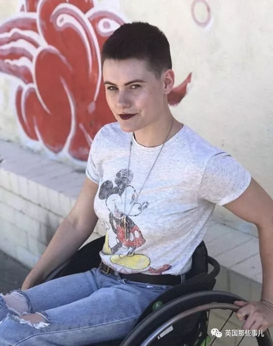 残疾人也能拍出好作品,残疾人的勇敢的视频