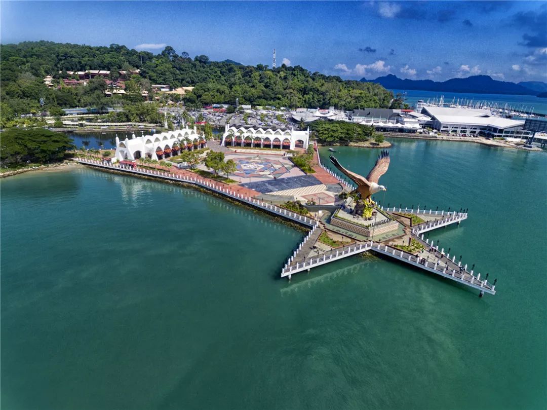 马来西亚有个很出名的岛,马来西亚最大的离岛