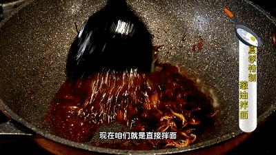 炒菜总粘锅咋办教你一招解决,炒菜粘锅最好的解决办法