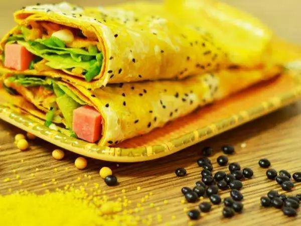 煎饼摊有多少种盈利方式,煎饼摊怎样才能赚回本