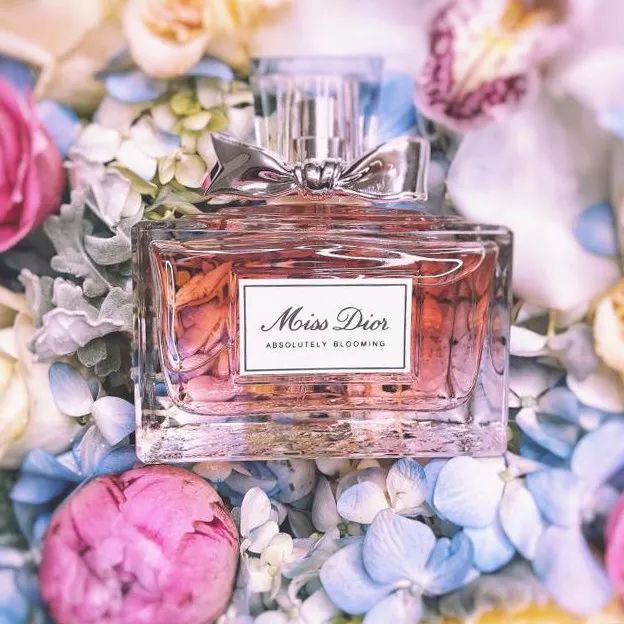 ysl香水气垫口红礼盒,ysl口红香水套装七夕限定礼盒520