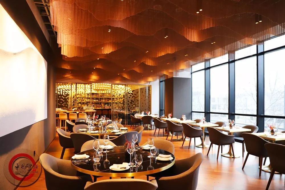 春到人间草木知大地复苏万物醒,春到人间万物鲜的下句是什么